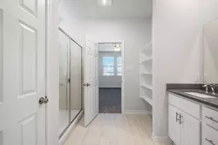 108 Leatherleaf Dr, Buda, TX 78610 - Photo 11