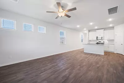 108 Leatherleaf Drive, Buda, TX 78610 - Photo 9