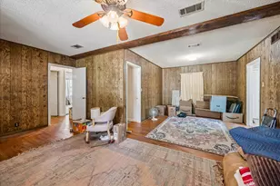 2009 Fort View Rd, Austin, TX 78704 - Photo 13