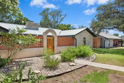 4901 Saddle Drive, Austin, TX 78727 - Photo 3