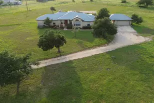 400 Hy View Ln, Hutto, TX 78634 - Photo 3