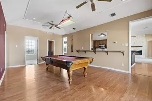 400 Hy View Ln, Hutto, TX 78634 - Photo 9