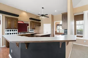 400 Hy View Ln, Hutto, TX 78634 - Photo 13