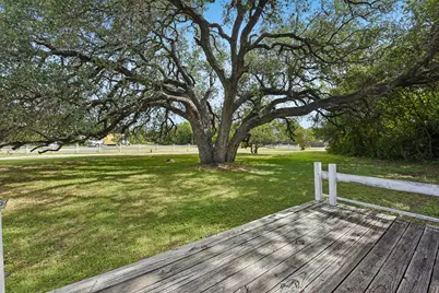 1309 Horizon Park Boulevard, Leander, TX 78641 - Photo 3