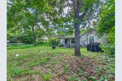 203 Hudgins Street, Smithville, TX 78957 - Photo 25