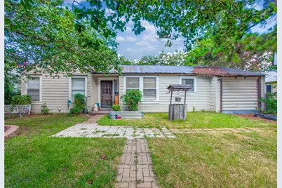 203 Hudgins Street, Smithville, TX 78957 - Photo 1