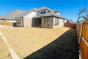 101 Texas Bluebonnet Trl, Georgetown, TX 78628 - Photo 19