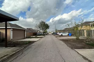 4505 Senda Ln, Austin, TX 78725 - Photo 27