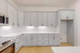 117 Keaau Ct W, Bastrop, TX 78602 - Photo 11