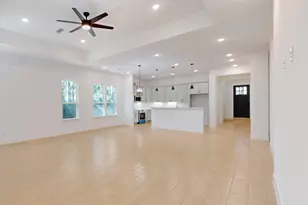 117 Keaau Ct W, Bastrop, TX 78602 - Photo 5