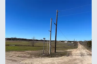 1300 County Road 217, Florence, TX 76527 - Photo 17