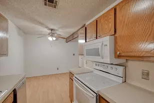 11116 Wandering Way, Austin, TX 78754 - Photo 13