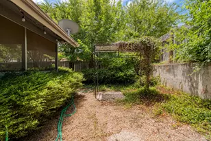 11116 Wandering Way, Austin, TX 78754 - Photo 23
