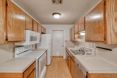 11116 Wandering Way, Austin, TX 78754 - Photo 11