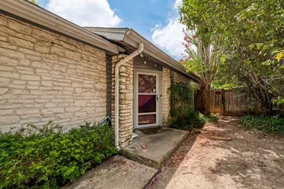 11116 Wandering Way, Austin, TX 78754 - Photo 3