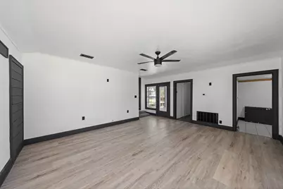 1707 N Travis Avenue, Cameron, TX 76520 - Photo 21