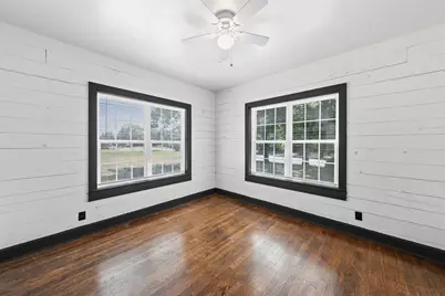 1707 N Travis Avenue, Cameron, TX 76520 - Photo 31