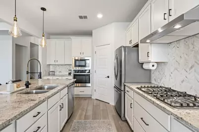 16817 Borromeo Avenue, Pflugerville, TX 78660 - Photo 15