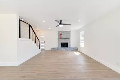 10070 Woodland Village Drive, Austin, TX 78750 - Photo 5