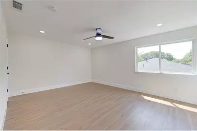 10070 Woodland Village Drive, Austin, TX 78750 - Photo 19