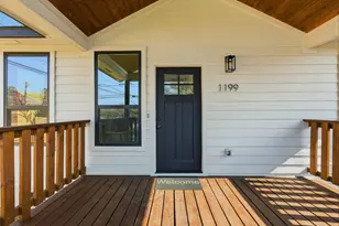 1199 Coleto St, Austin, TX 78702 - Photo 3