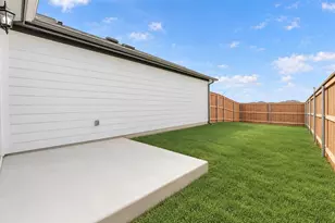 110 Christy St, Hutto, TX 78634 - Photo 19
