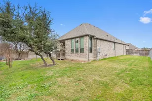 205 Quiet Oak Rd, San Marcos, TX 78666 - Photo 39