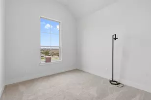 205 Quiet Oak Rd, San Marcos, TX 78666 - Photo 7