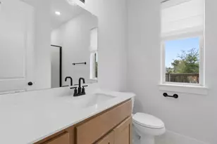 205 Quiet Oak Rd, San Marcos, TX 78666 - Photo 9