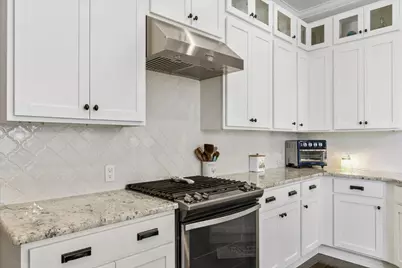 701 S Stuart Cove, Leander, TX 78641 - Photo 5