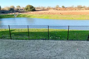 265 Falling Star Ln, Georgetown, TX 78628 - Photo 13