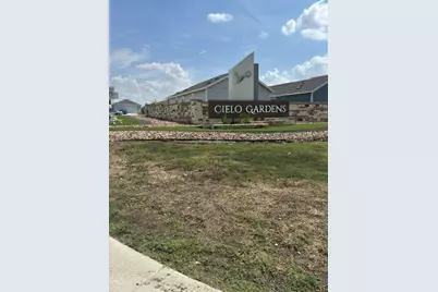 632 Commander Abbott Drive, Jarrell, TX 76537 - Photo 23