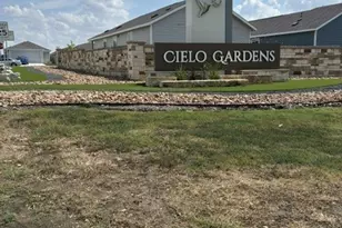 632 Commander Abbott Dr, Jarrell, TX 76537 - Photo 23