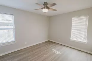 501 Oakley Ct, Austin, TX 78753 - Photo 17