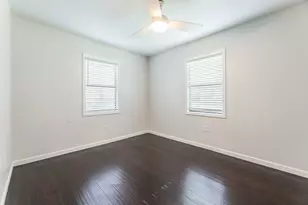 1717 Bunche Rd, Austin, TX 78721 - Photo 13
