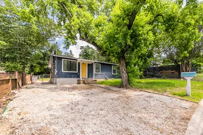 1717 Bunche Road, Austin, TX 78721 - Photo 3