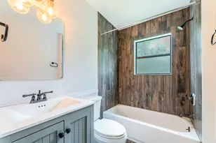 1717 Bunche Rd, Austin, TX 78721 - Photo 7