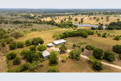 411 Fm 86 Highway, Red Rock, TX 78662 - Photo 7