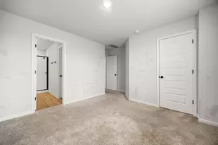 2456 Jack Nora Wy, Round Rock, TX 78665 - Photo 17