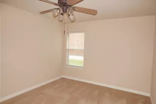 4300 Hidden Lake Crossing, Pflugerville, TX 78660 - Photo 13