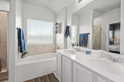 200 High Plains Pass, Liberty Hill, TX 78642 - Photo 27