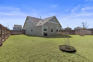 200 High Plains Pass, Liberty Hill, TX 78642 - Photo 37