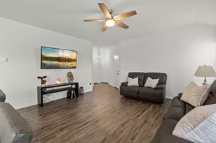 200 High Plains Pass, Liberty Hill, TX 78642 - Photo 11