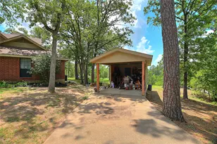 155 Pahalawe Ln, Bastrop, TX 78602 - Photo 9