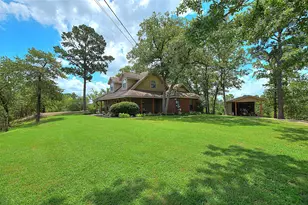 155 Pahalawe Ln, Bastrop, TX 78602 - Photo 11