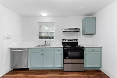 204 Lessin Lane, Austin, TX 78704 - Photo 19