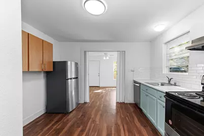 204 Lessin Lane, Austin, TX 78704 - Photo 17