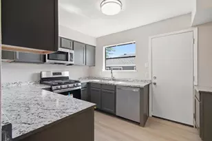 5728 Pinon Vista Dr, Austin, TX 78724 - Photo 17