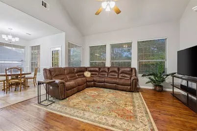 4435 Hunters Lodge Drive, Round Rock, TX 78681 - Photo 11