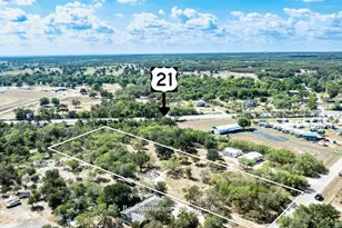 137 Wright Dr, Cedar Creek, TX 78612 - Photo 1